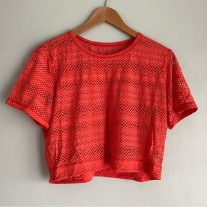 Lululemon Size 8 Crop Top